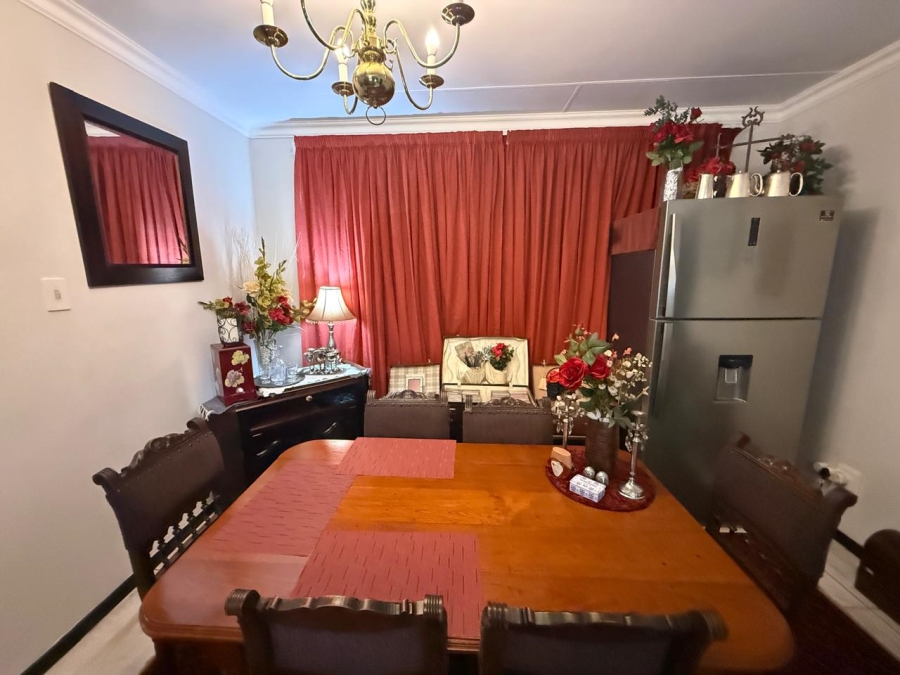 3 Bedroom Property for Sale in Montrose KwaZulu-Natal