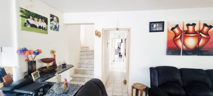  Bedroom Property for Sale in Margate KwaZulu-Natal