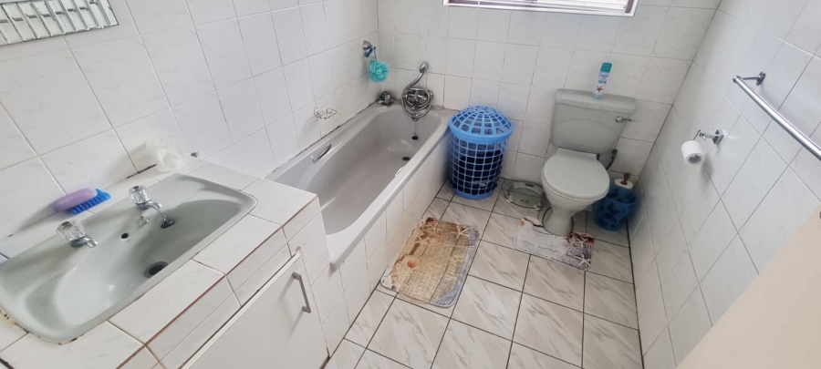  Bedroom Property for Sale in Margate KwaZulu-Natal