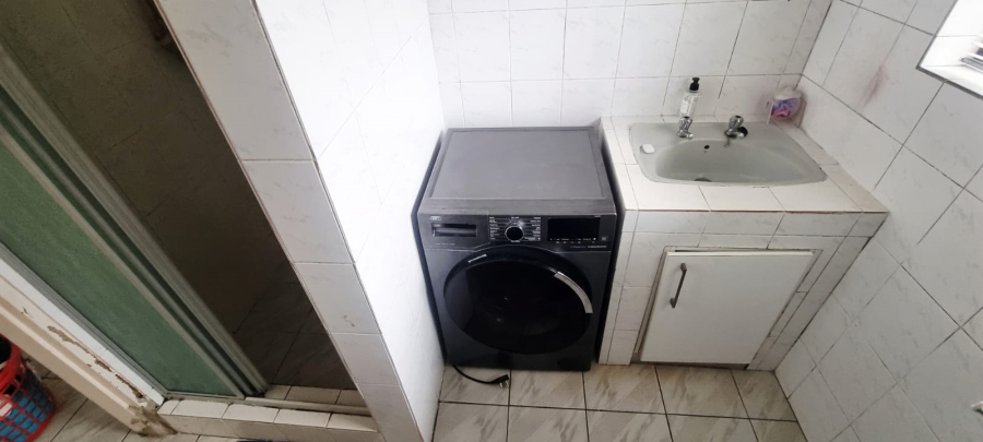  Bedroom Property for Sale in Margate KwaZulu-Natal