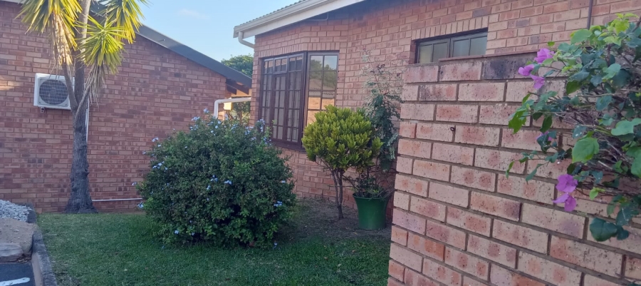 2 Bedroom Property for Sale in Margate KwaZulu-Natal