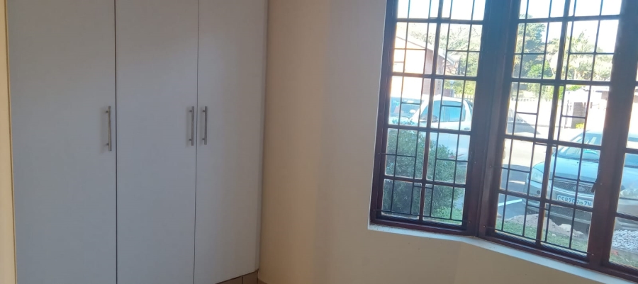 2 Bedroom Property for Sale in Margate KwaZulu-Natal