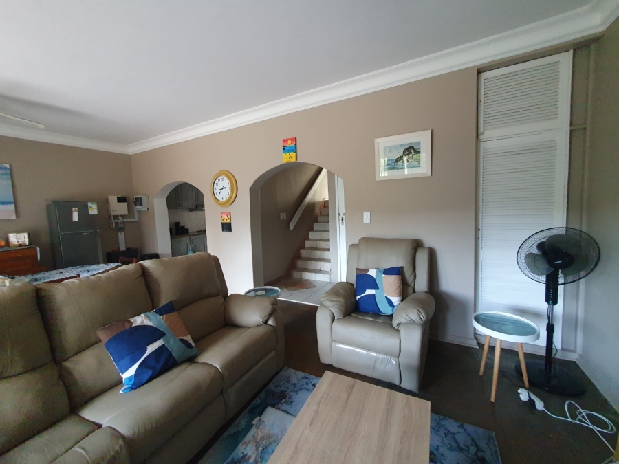 3 Bedroom Property for Sale in Glenmore KwaZulu-Natal