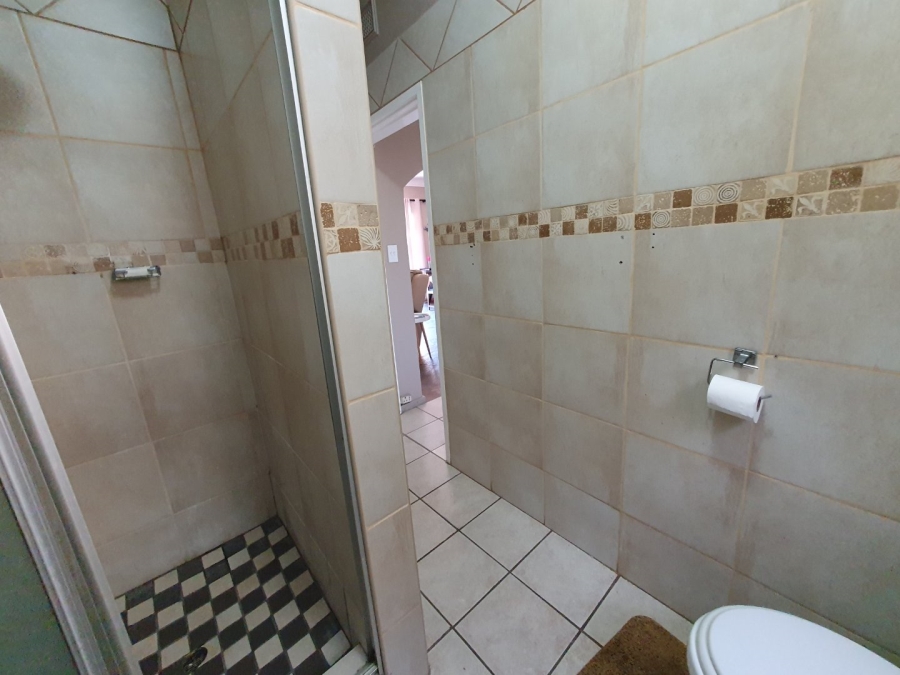 3 Bedroom Property for Sale in Glenmore KwaZulu-Natal