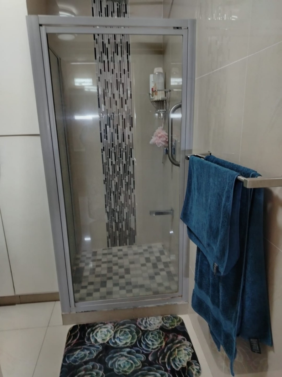 2 Bedroom Property for Sale in North Beach KwaZulu-Natal