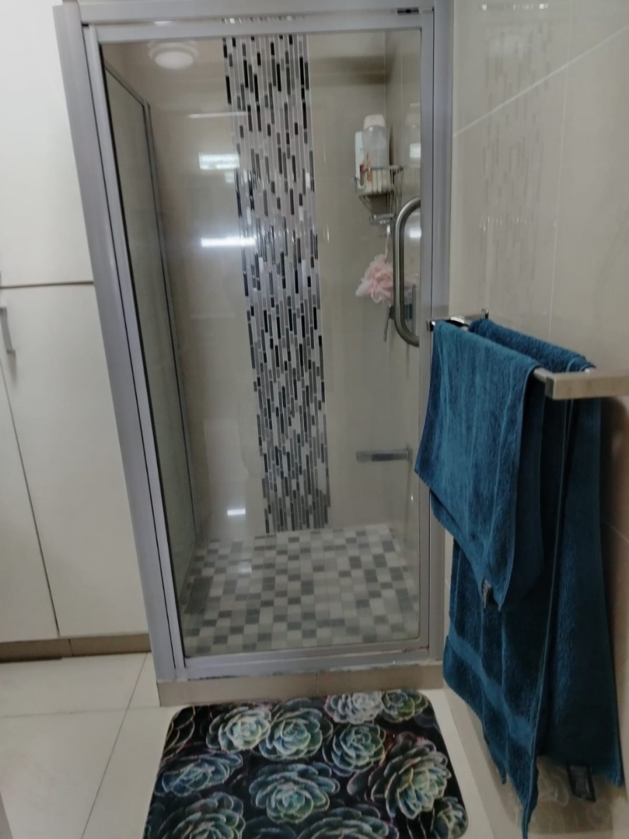 2 Bedroom Property for Sale in North Beach KwaZulu-Natal