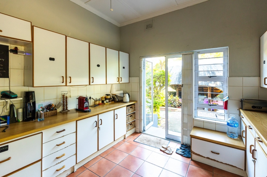3 Bedroom Property for Sale in Umtentweni KwaZulu-Natal