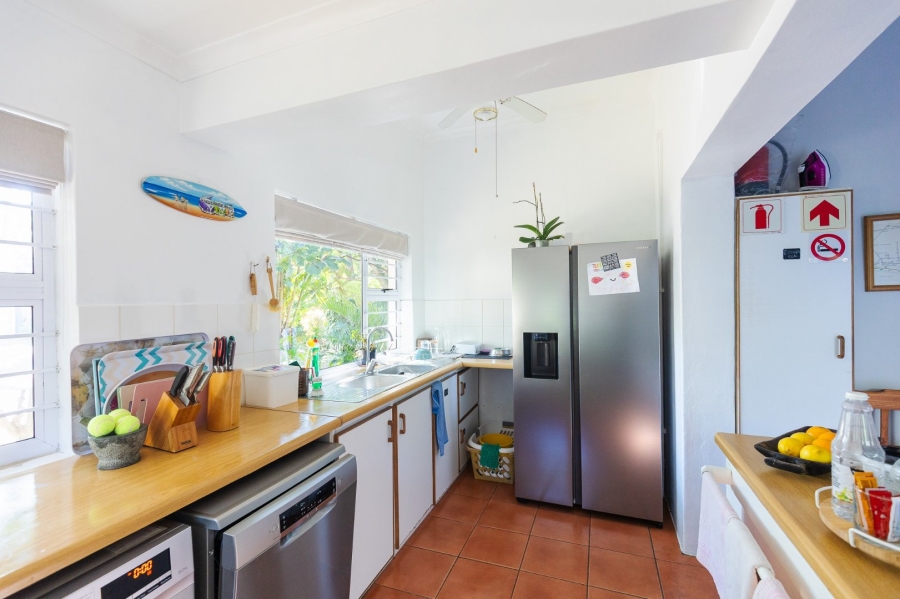 3 Bedroom Property for Sale in Umtentweni KwaZulu-Natal