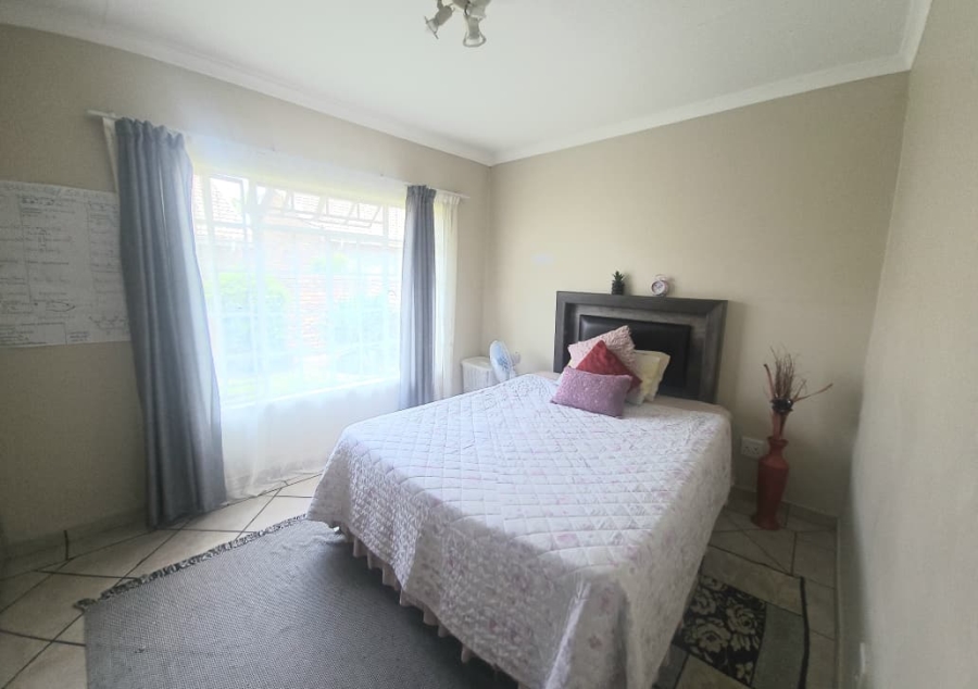 3 Bedroom Property for Sale in Huttenheights KwaZulu-Natal