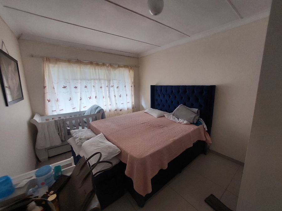 To Let 2 Bedroom Property for Rent in Essenwood KwaZulu-Natal