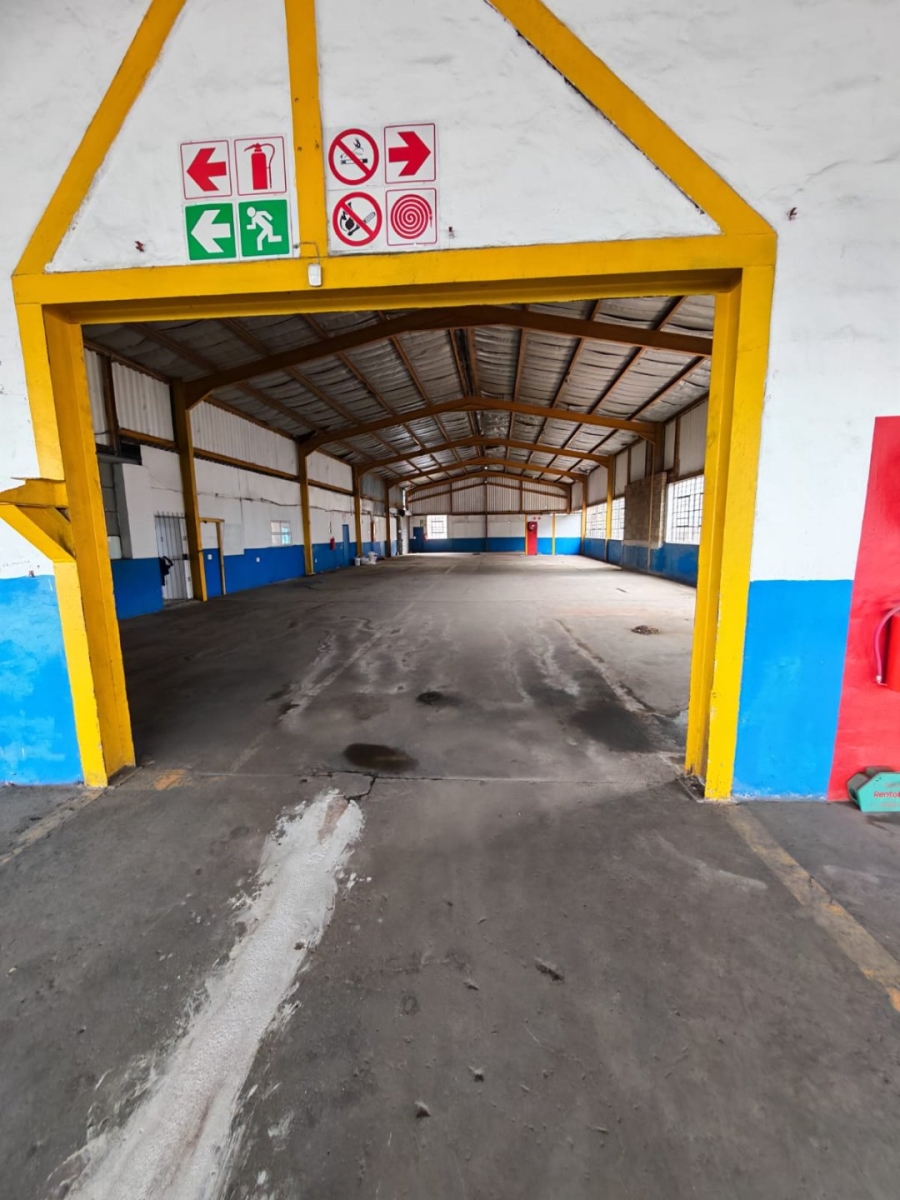 To Let Commercial Property for Rent in Umzinto KwaZulu-Natal