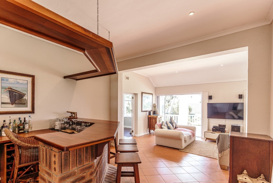 4 Bedroom Property for Sale in Umtentweni KwaZulu-Natal