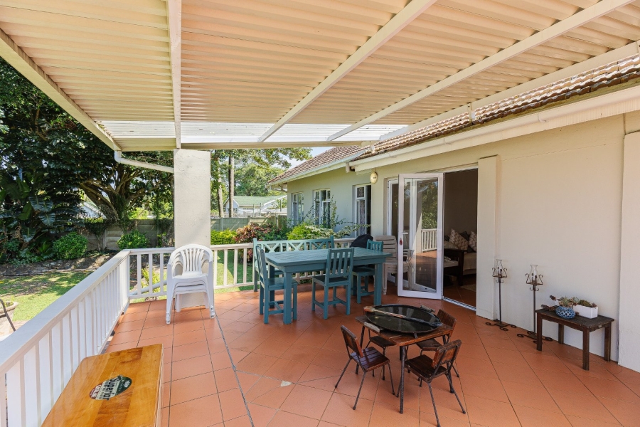 4 Bedroom Property for Sale in Umtentweni KwaZulu-Natal