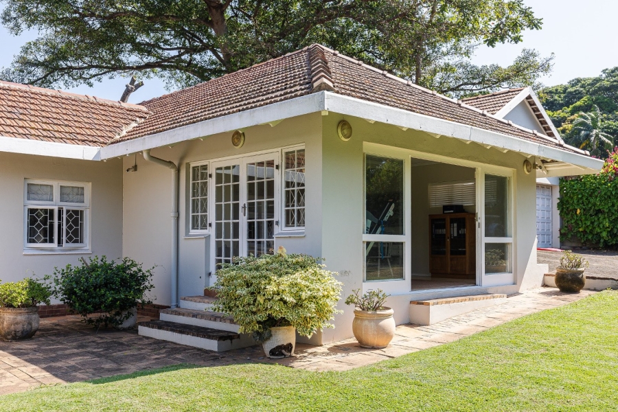 4 Bedroom Property for Sale in Umtentweni KwaZulu-Natal