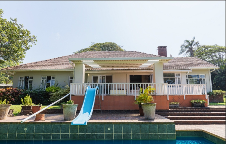 4 Bedroom Property for Sale in Umtentweni KwaZulu-Natal
