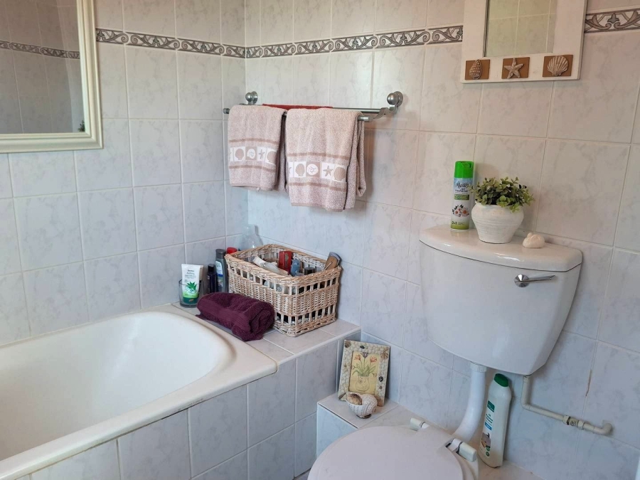 2 Bedroom Property for Sale in Ramsgate KwaZulu-Natal
