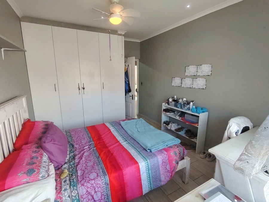5 Bedroom Property for Sale in Ramsgate KwaZulu-Natal