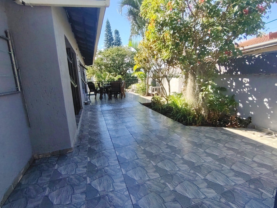 5 Bedroom Property for Sale in Ramsgate KwaZulu-Natal