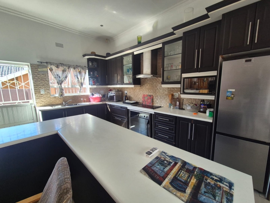 3 Bedroom Property for Sale in Austerville KwaZulu-Natal