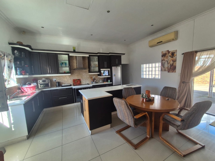 3 Bedroom Property for Sale in Austerville KwaZulu-Natal