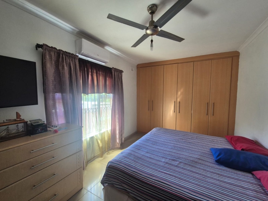 3 Bedroom Property for Sale in Austerville KwaZulu-Natal