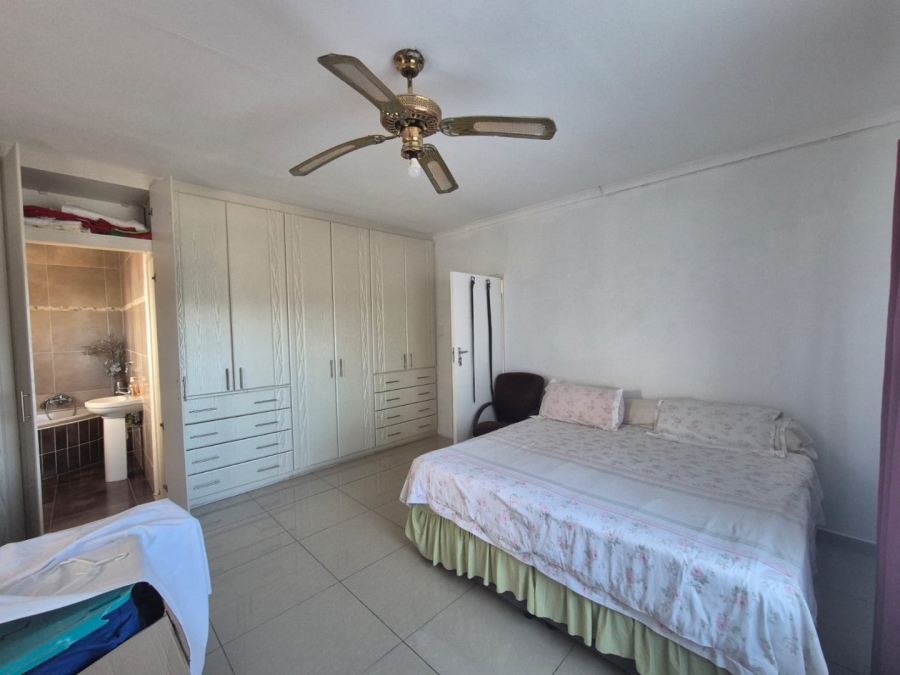 3 Bedroom Property for Sale in Austerville KwaZulu-Natal