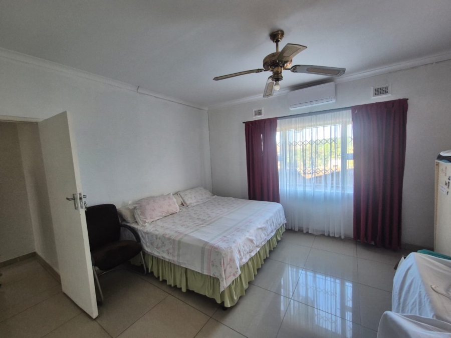 3 Bedroom Property for Sale in Austerville KwaZulu-Natal