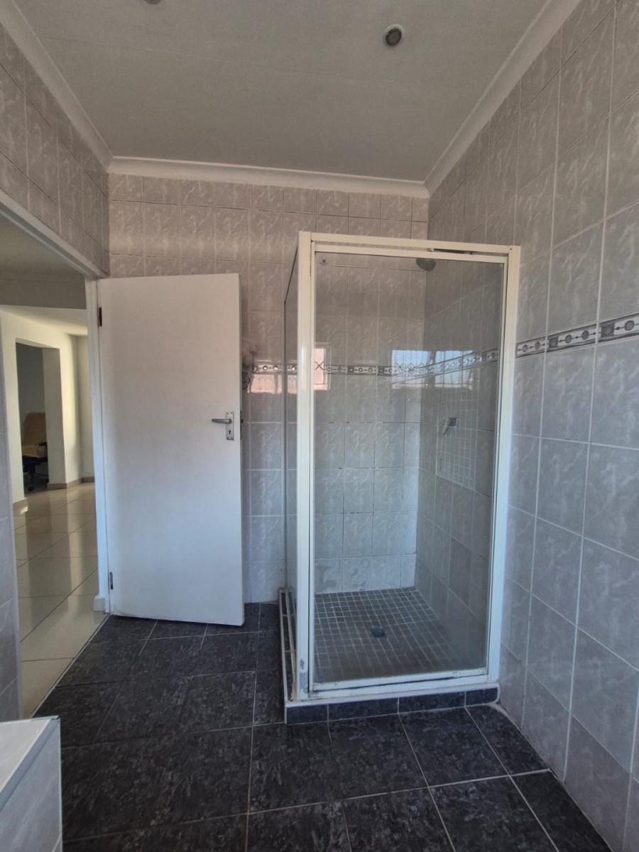 3 Bedroom Property for Sale in Austerville KwaZulu-Natal