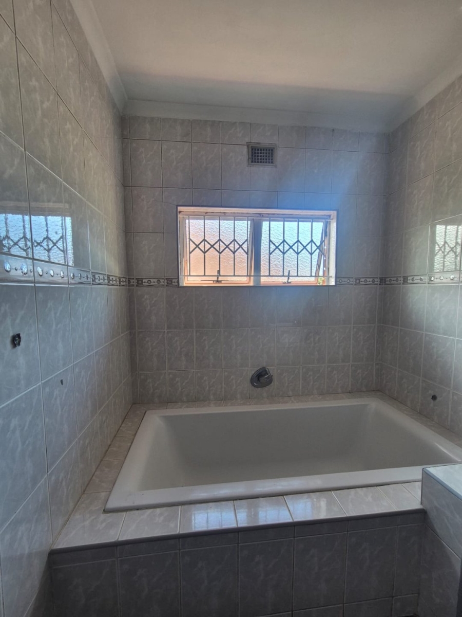 3 Bedroom Property for Sale in Austerville KwaZulu-Natal