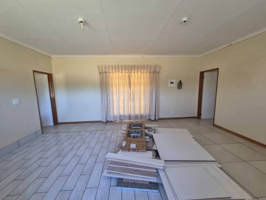  Bedroom Property for Sale in Utrecht Rural KwaZulu-Natal