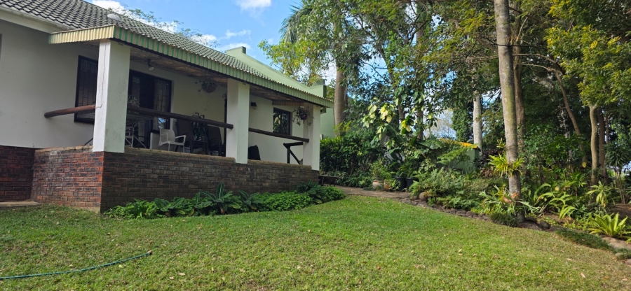 3 Bedroom Property for Sale in Umtentweni KwaZulu-Natal
