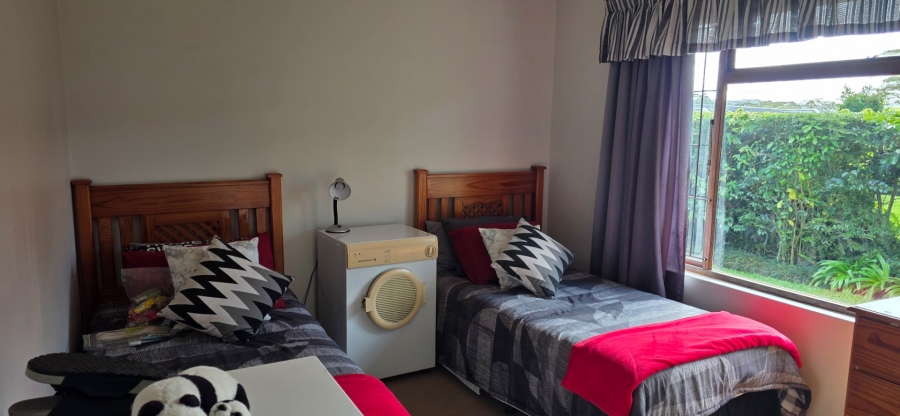 3 Bedroom Property for Sale in Umtentweni KwaZulu-Natal