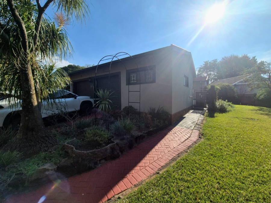 4 Bedroom Property for Sale in Huttenheights KwaZulu-Natal
