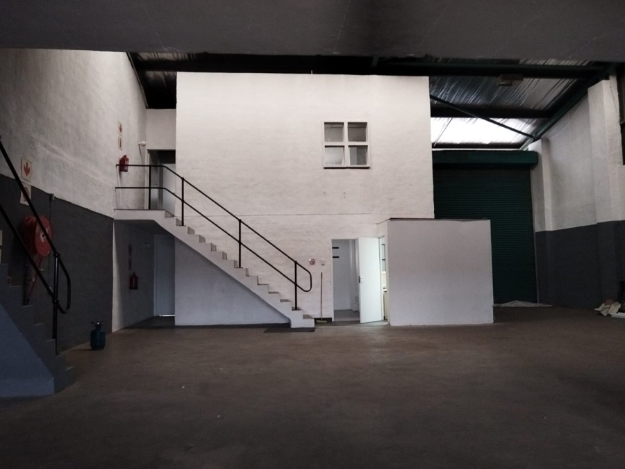 To Let Commercial Property for Rent in New Germany KwaZulu-Natal