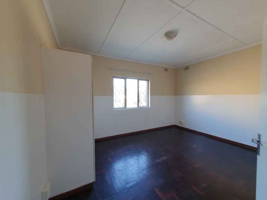 To Let 3 Bedroom Property for Rent in Bluff KwaZulu-Natal