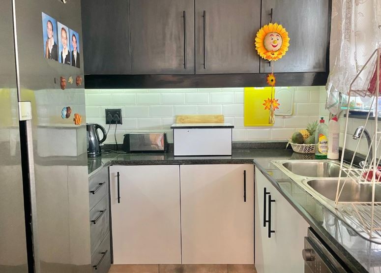 2 Bedroom Property for Sale in Amanzimtoti KwaZulu-Natal