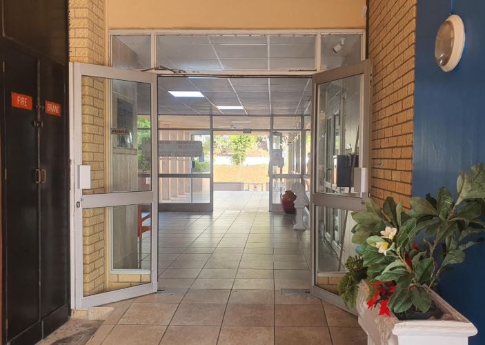 2 Bedroom Property for Sale in Amanzimtoti KwaZulu-Natal
