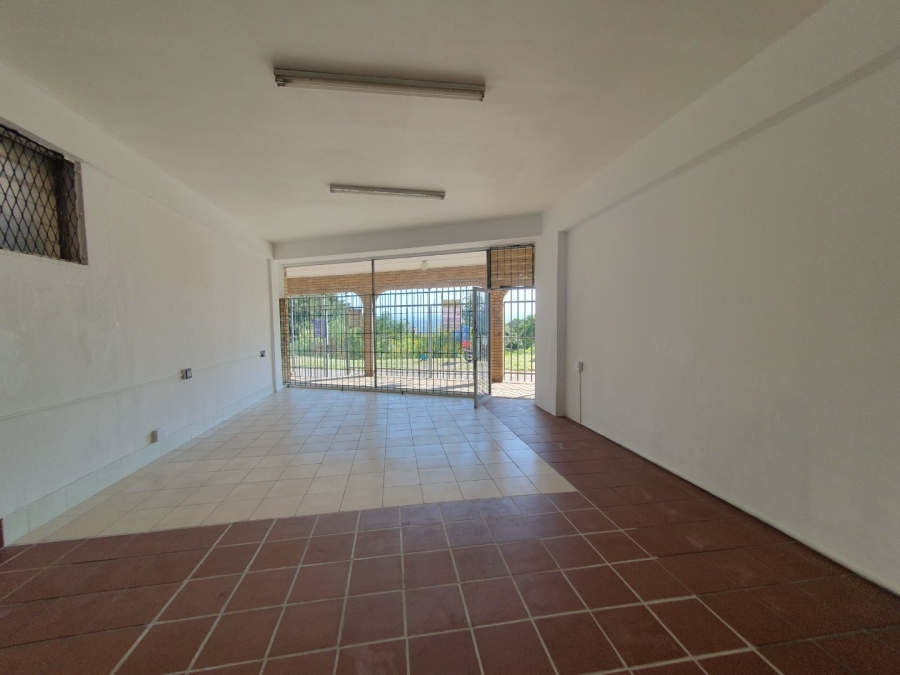 To Let Commercial Property for Rent in Bluff KwaZulu-Natal