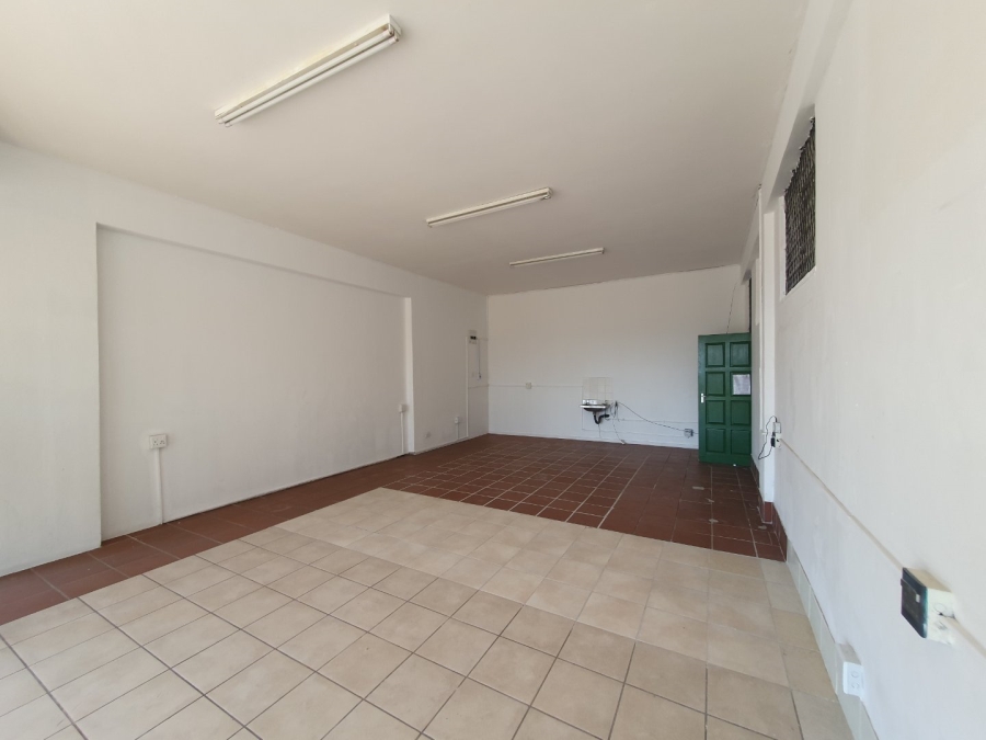 To Let Commercial Property for Rent in Bluff KwaZulu-Natal