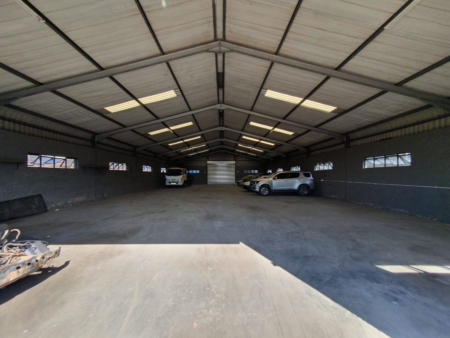 To Let Commercial Property for Rent in Clairwood KwaZulu-Natal
