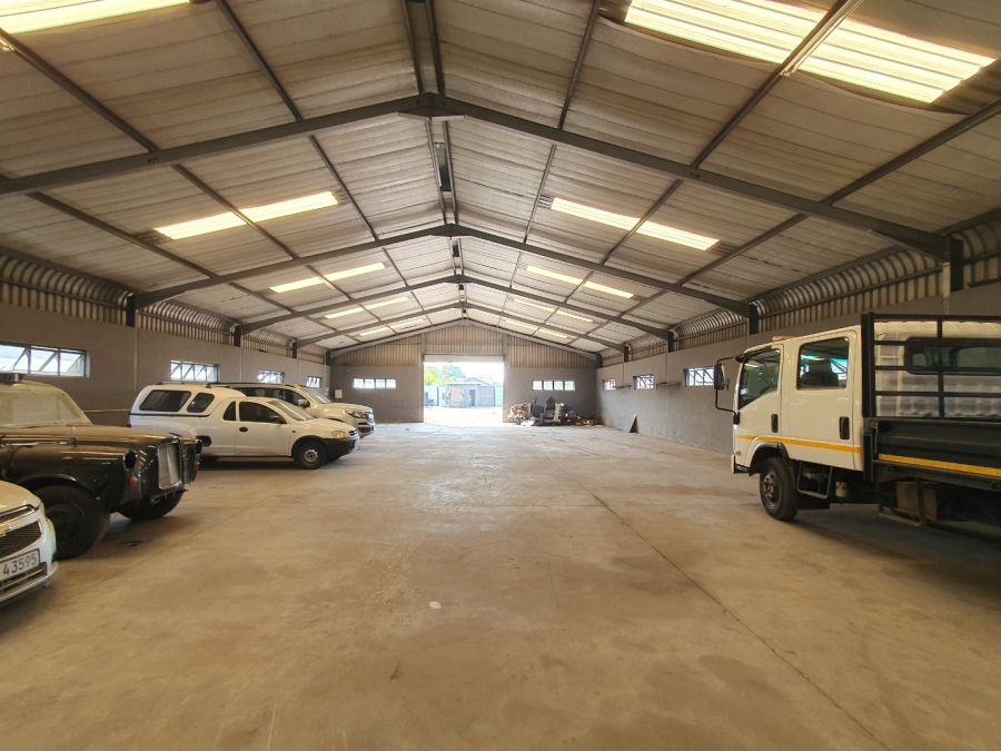 To Let Commercial Property for Rent in Clairwood KwaZulu-Natal