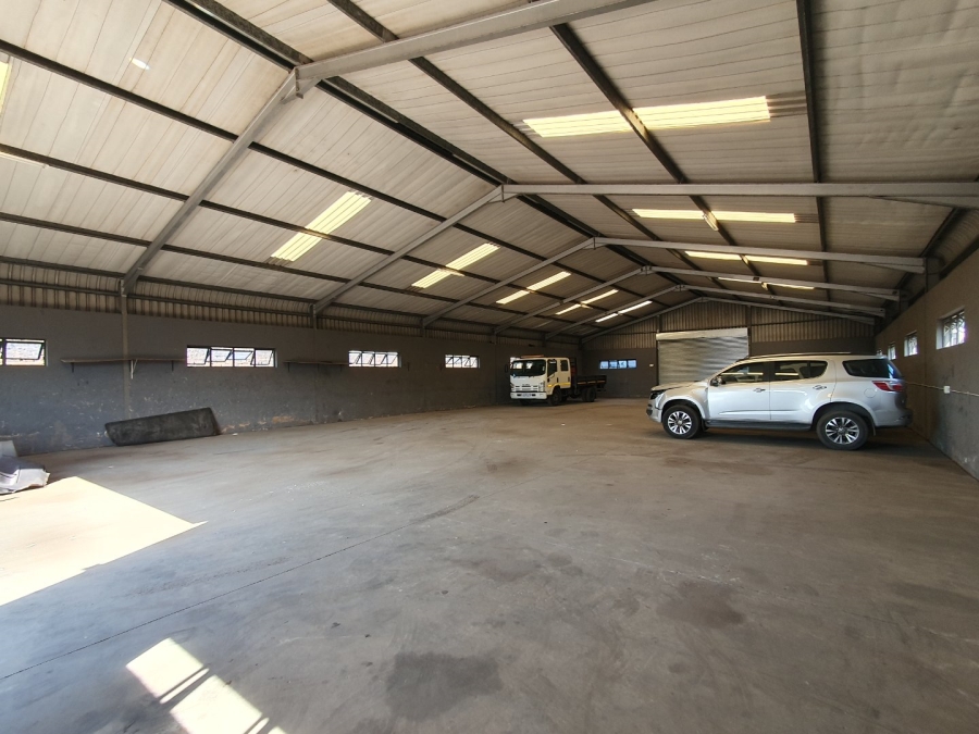 To Let Commercial Property for Rent in Clairwood KwaZulu-Natal