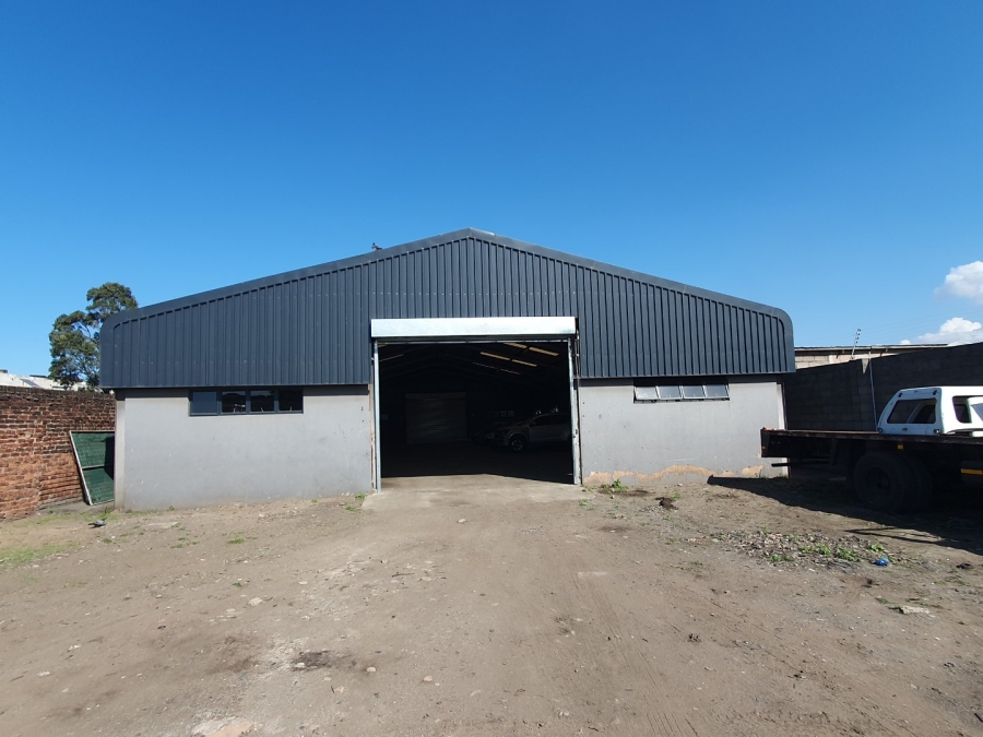 To Let Commercial Property for Rent in Clairwood KwaZulu-Natal