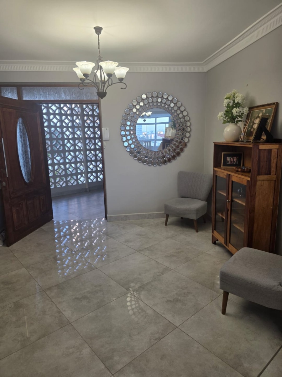 2 Bedroom Property for Sale in Umhlanga KwaZulu-Natal