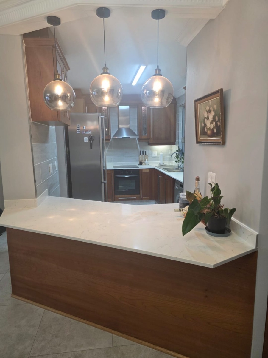 2 Bedroom Property for Sale in Umhlanga KwaZulu-Natal