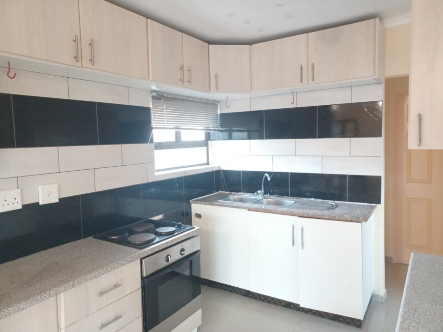 To Let 2 Bedroom Property for Rent in Brighton Beach KwaZulu-Natal