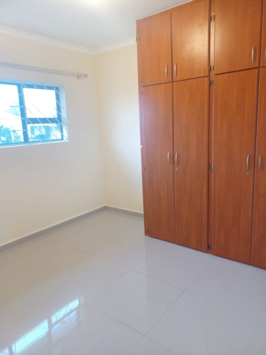 To Let 2 Bedroom Property for Rent in Brighton Beach KwaZulu-Natal
