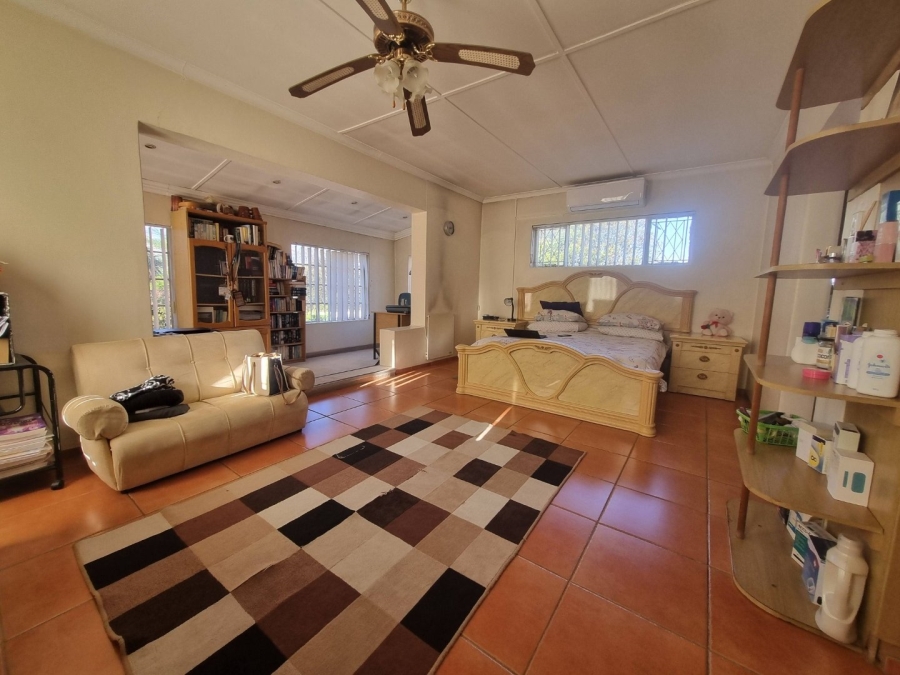 4 Bedroom Property for Sale in Scottsville KwaZulu-Natal