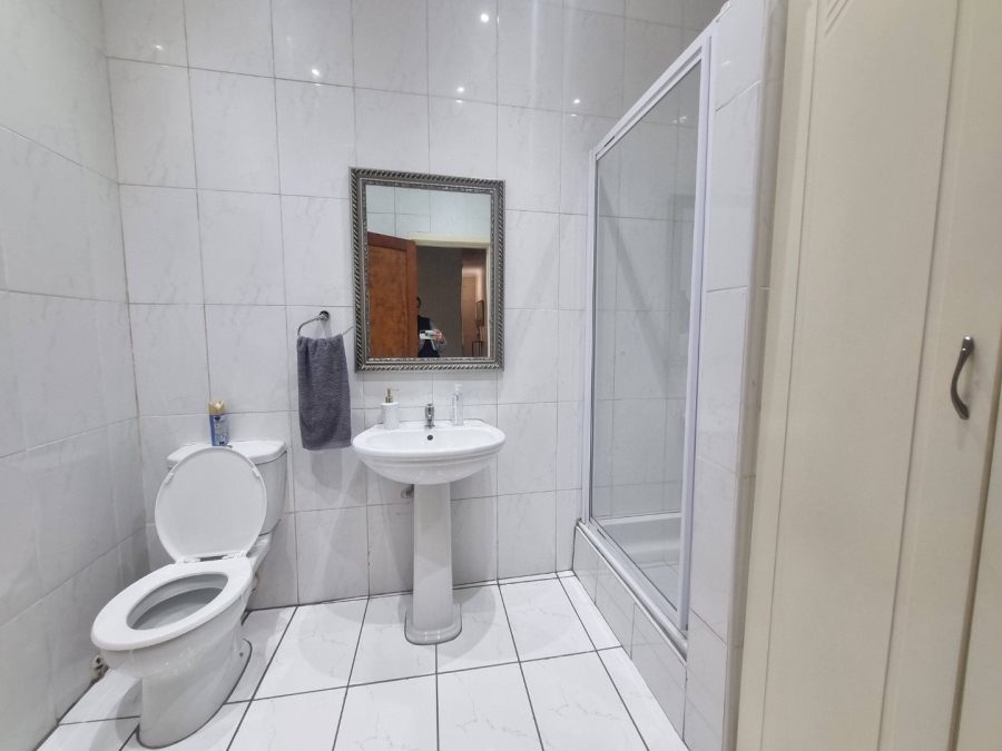 4 Bedroom Property for Sale in Scottsville KwaZulu-Natal