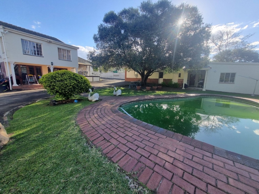 4 Bedroom Property for Sale in Scottsville KwaZulu-Natal